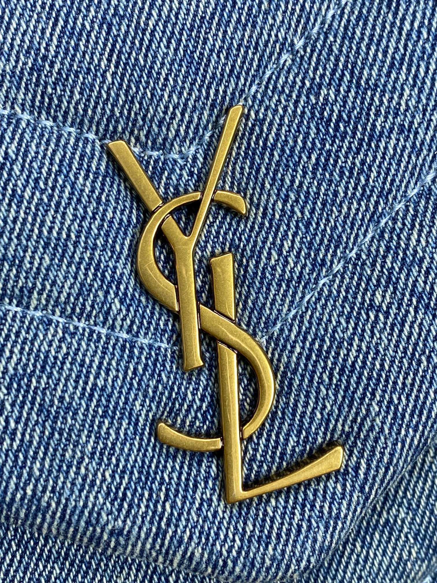 LOULOU MINI-TASCHE 20 IN BLAUEM DENIM GOLDENE BESCHLÄGE