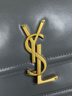 SOLFERINO KLEINE SATCHEL 23 IN DUNKELGRAUEM KALBSLEDER GOLDENE BESCHLÄGE