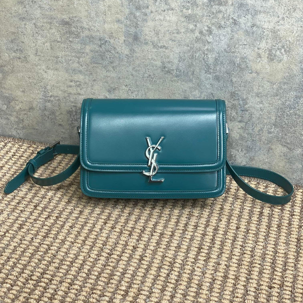 SOLFERINO KLEINE SATCHEL 23 IN ZERULEANBLAUEM KALBSLEDER GOLDENE BESCHLÄGE