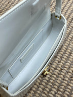 VOLTAIRE Schultertasche in Box, 21 Zoll, weißes Kalbsleder, Goldmetallic