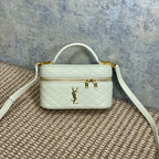 GABY MINI-SCHminktisch 45,7 cm, Elfenbeinweiß, Lammleder, Goldbeschläge