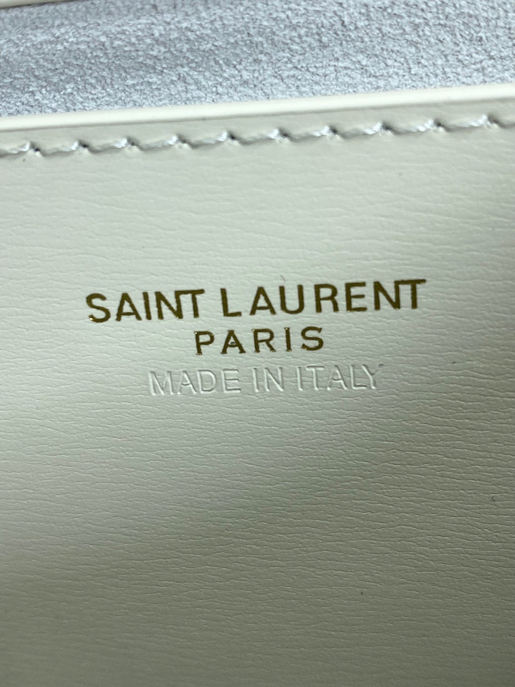 VOLTAIRE TOP HANDLE IN BOX 21 IN WEISSEM KALBSLEDER GOLDENE BESCHLÄGE