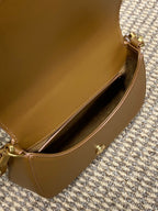 VOLTAIRE TOP HANDLE IN BOX 21 IN TAWNY BROWN CALFLEDER GOLDENE BESCHLÄGE