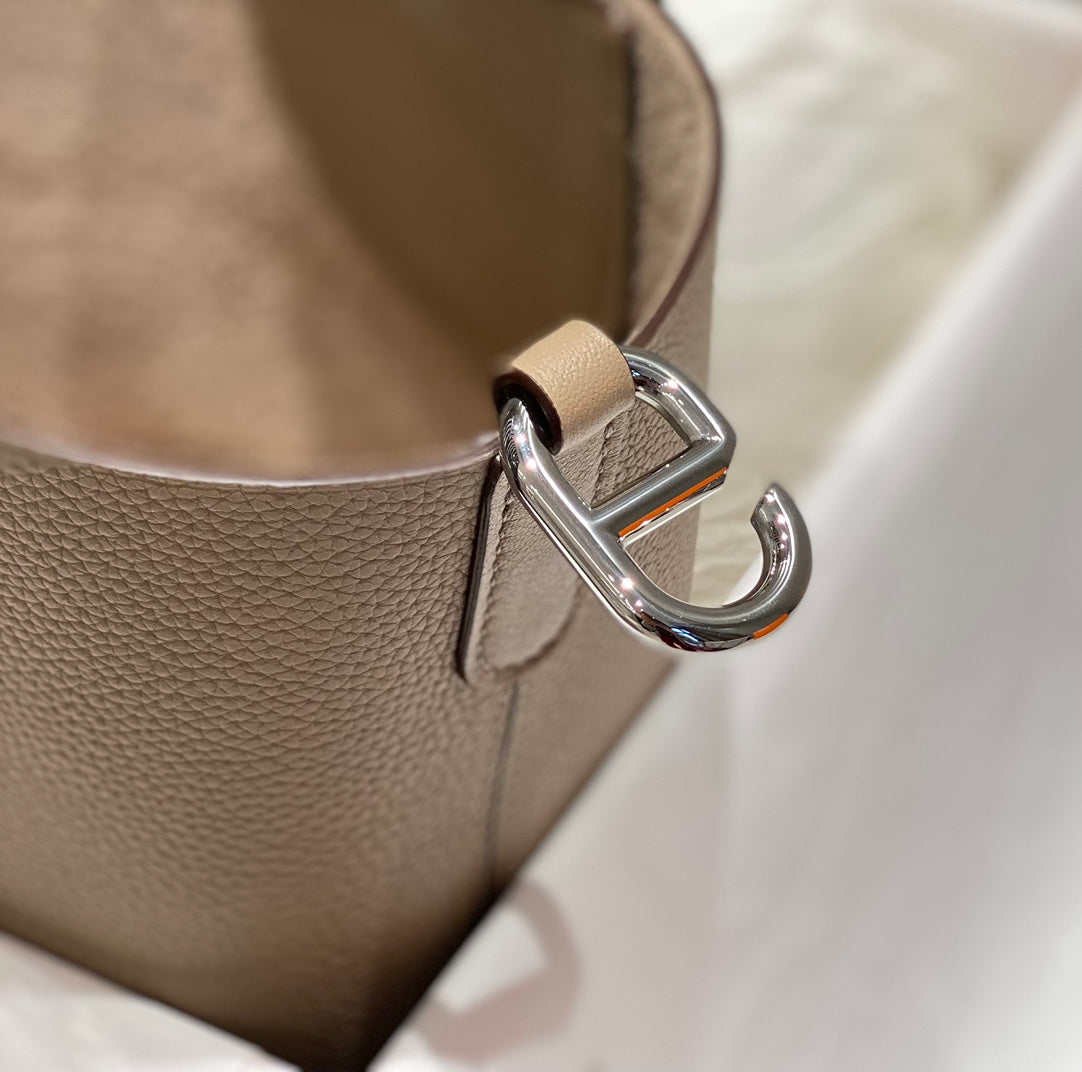 HERMES 25S IN THE LOOP 18 IN LIGHT BROWN CALFSKIN SILVER HARDWARE