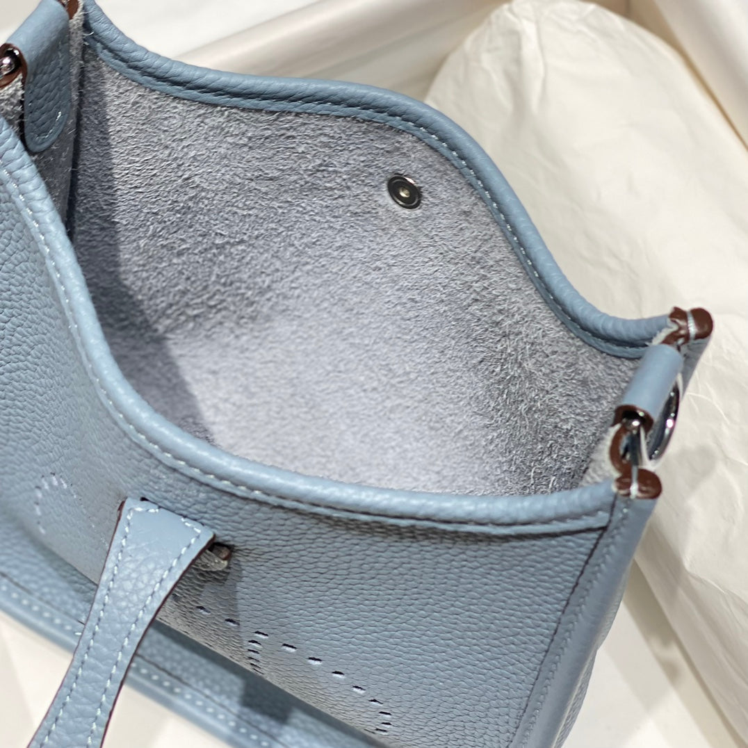 MINI NEO 18 EVELYNE BAG IN NEPAL BLUE GRAINED CALFSKIN