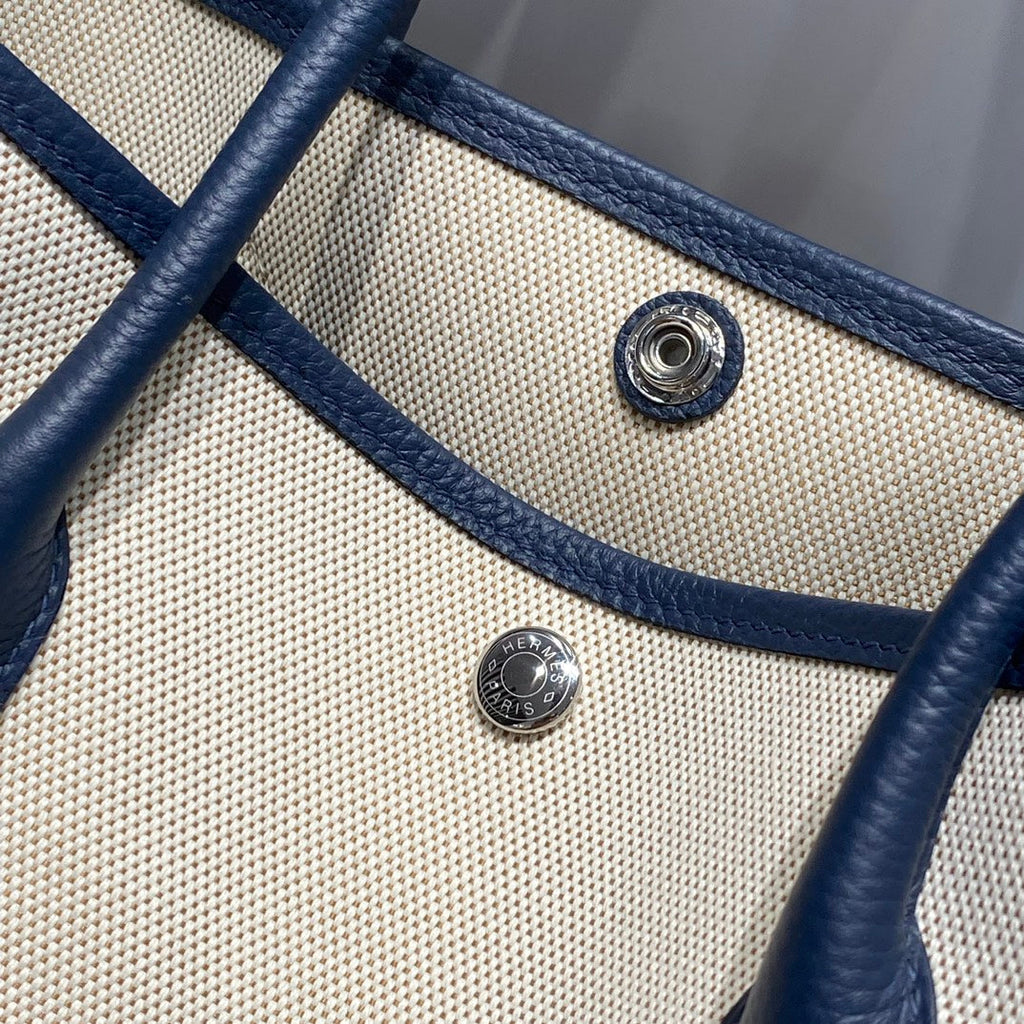 GARDEN PARTY 36 IN NAVY CREAM TOILE H CANVAS BLUE MARINE CALFSKIN ABSTRACT BEAR FACE PRINT