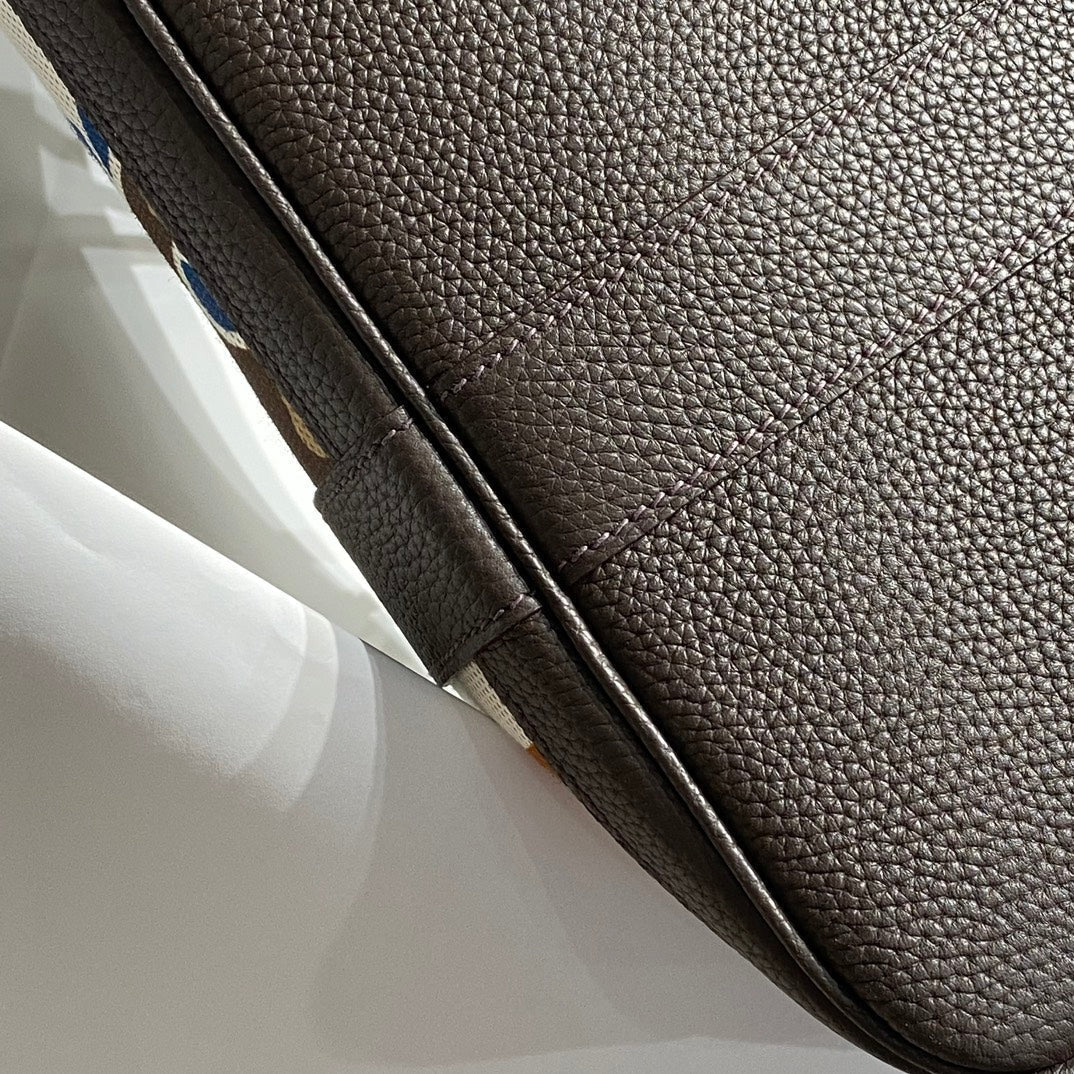 GARDEN PARTY 36 IN MULTICOLOR TOILE H CANVAS DARK BROWN CALFSKIN ABSTRACT GRAPHIC PRINT