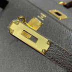 KELLY 28CM IN EBENE EPSOM CALFSKIN GOLD HARDWARE