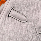 HERMES 25S BIRKIN 30 IN ROSA BABY-KALBLEDER, SILBERNE BESCHLÄGE