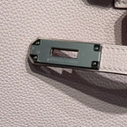 HERMES 25S BIRKIN 30 IN ROSA BABY-KALBLEDER, SILBERNE BESCHLÄGE