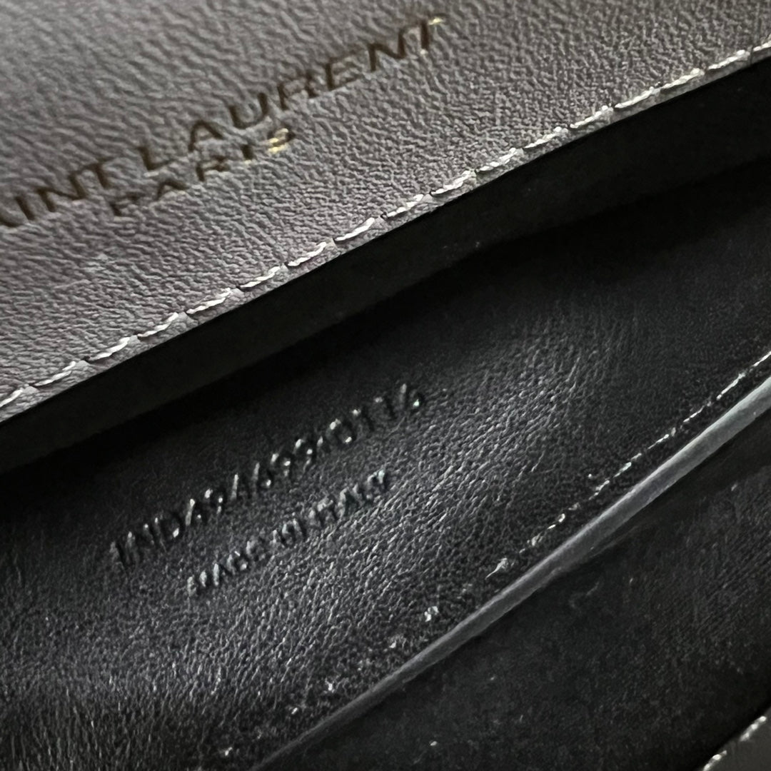 LOULOU SMALL 23 IN GRAUES WILDLEDER GOLDENE BESCHLÄGE