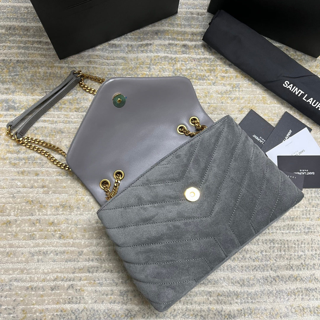 LOULOU SMALL 23 IN GRAUES WILDLEDER GOLDENE BESCHLÄGE