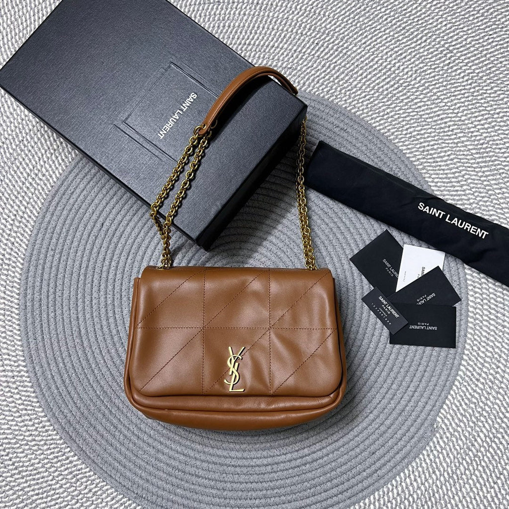 JAMIE 4.3 KLEINE TASCHE 25 IN REHBRAUN LAMMLEDER GOLDENE BESCHLÄGE