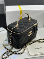 Kosmetikkoffer 18 Zoll, schwarzes Kalbsleder, goldene Beschläge 