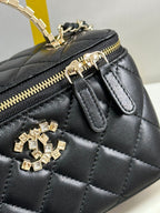 Kosmetikkoffer 18 Zoll, schwarzes Kalbsleder, goldene Beschläge 