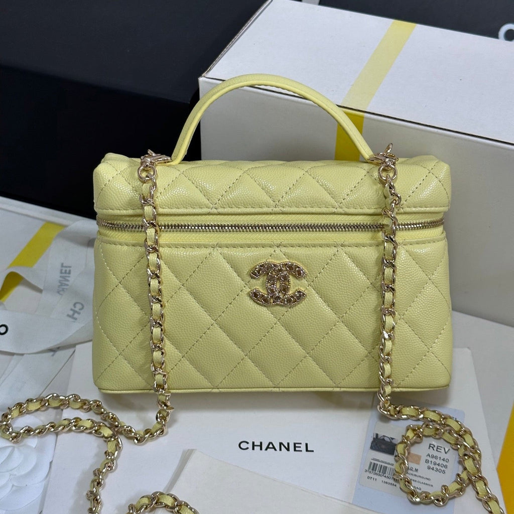 Strass-Schminkkoffer, gesteppt, 19 Zoll, aus gelbem Kalbsleder mit goldmetallicfarbenem