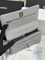 FLAP BAG WITH SILVER-TONE HANDLE 19 IN GREY SHINY CAVIAR SKIN