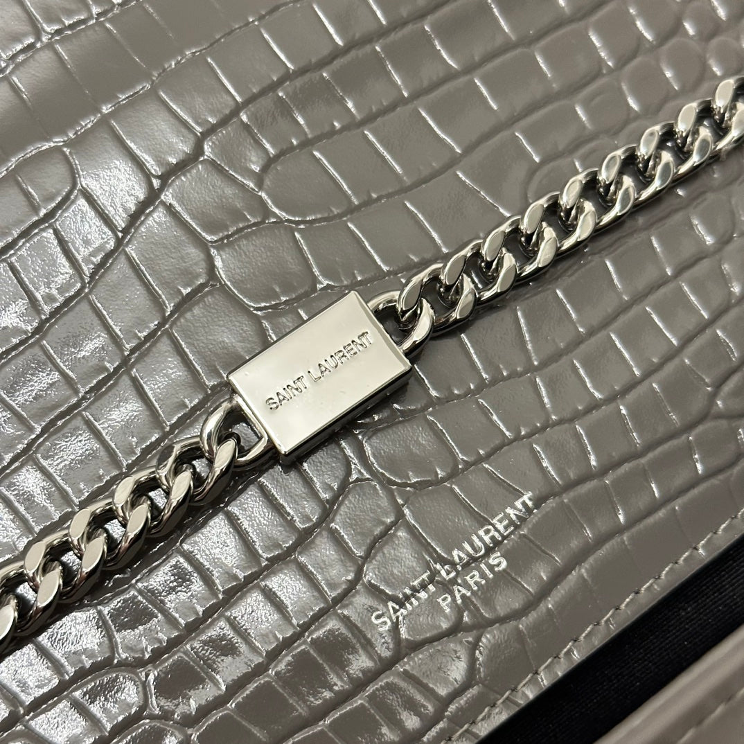 KATE TASSEL 24 KROKODILMUSTER DUNKELGRAUES KALBSLEDER