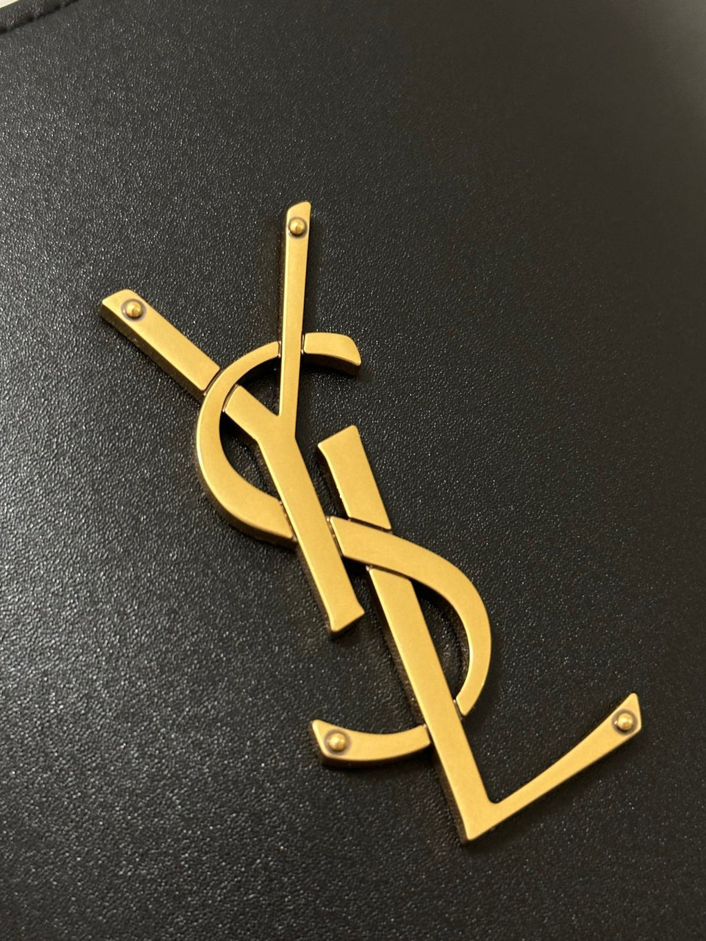 KORBTASCHE MINI 29 AUS SCHWARZEM SOLF-KALBSLEDER