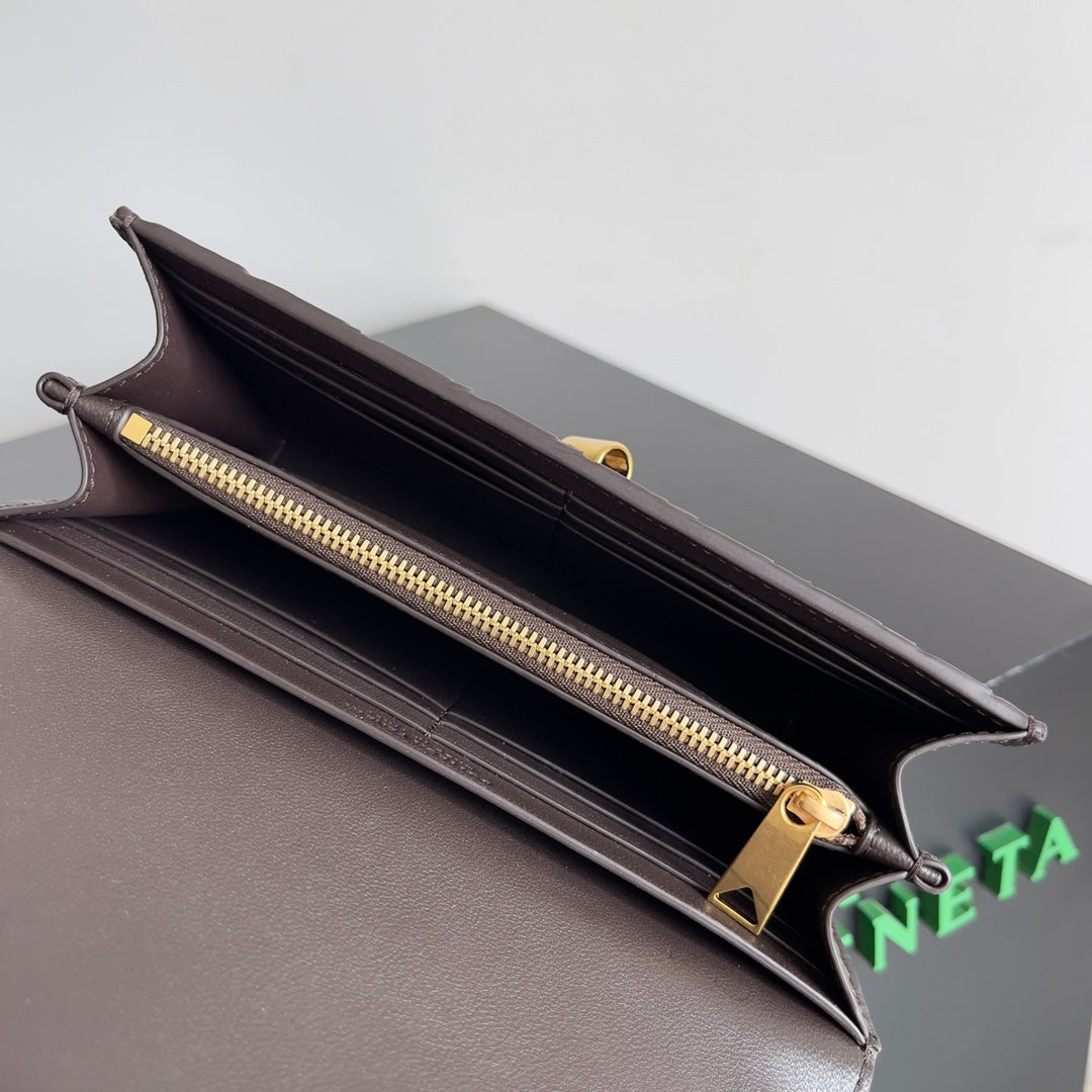 ANDIAMO TASCHE 19 AUS FONDANT-KALBSLEDER