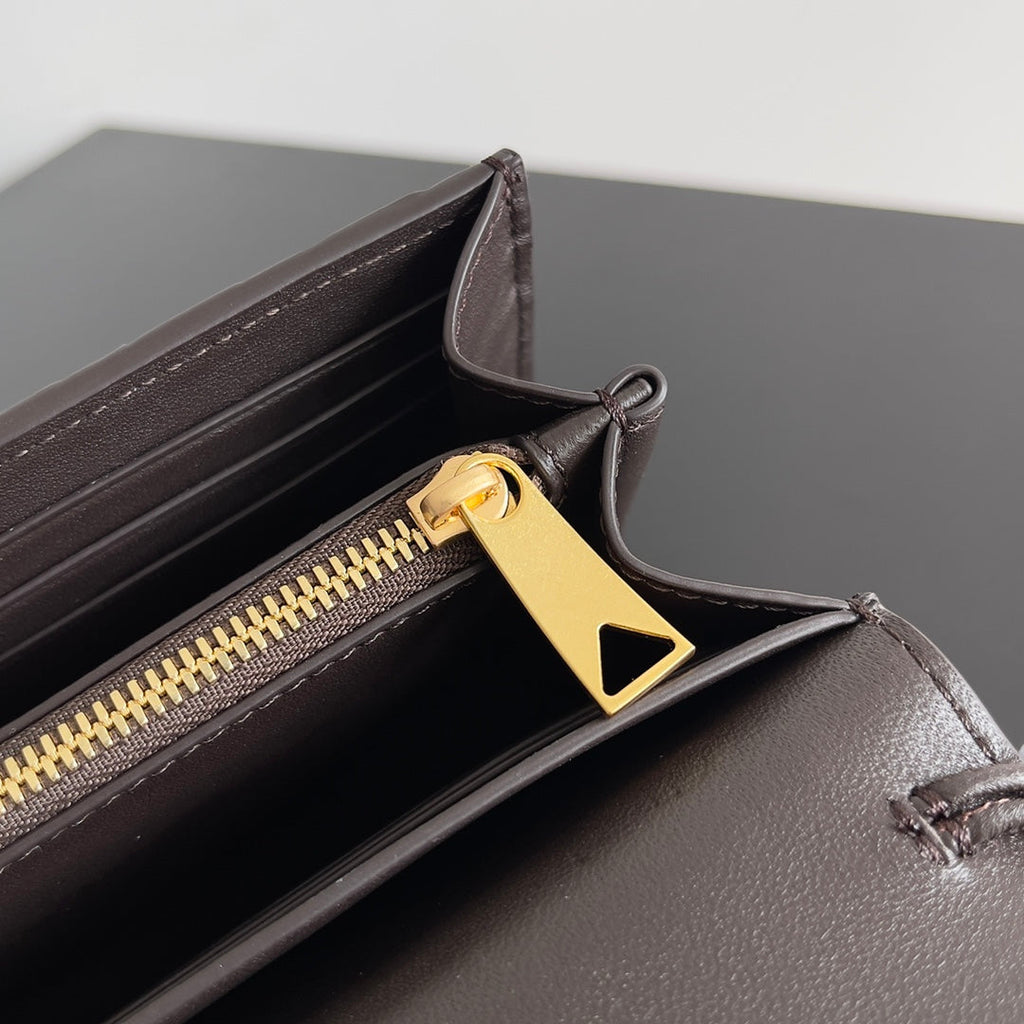 ANDIAMO TASCHE 19 AUS FONDANT-KALBSLEDER