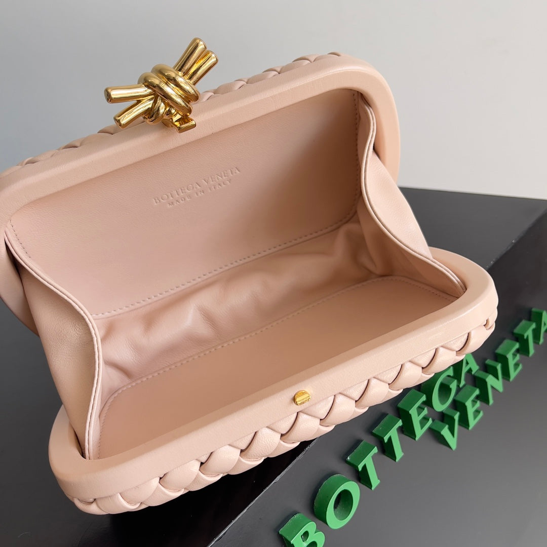 Klassischer Knoten 20 in Lotus-Lammleder