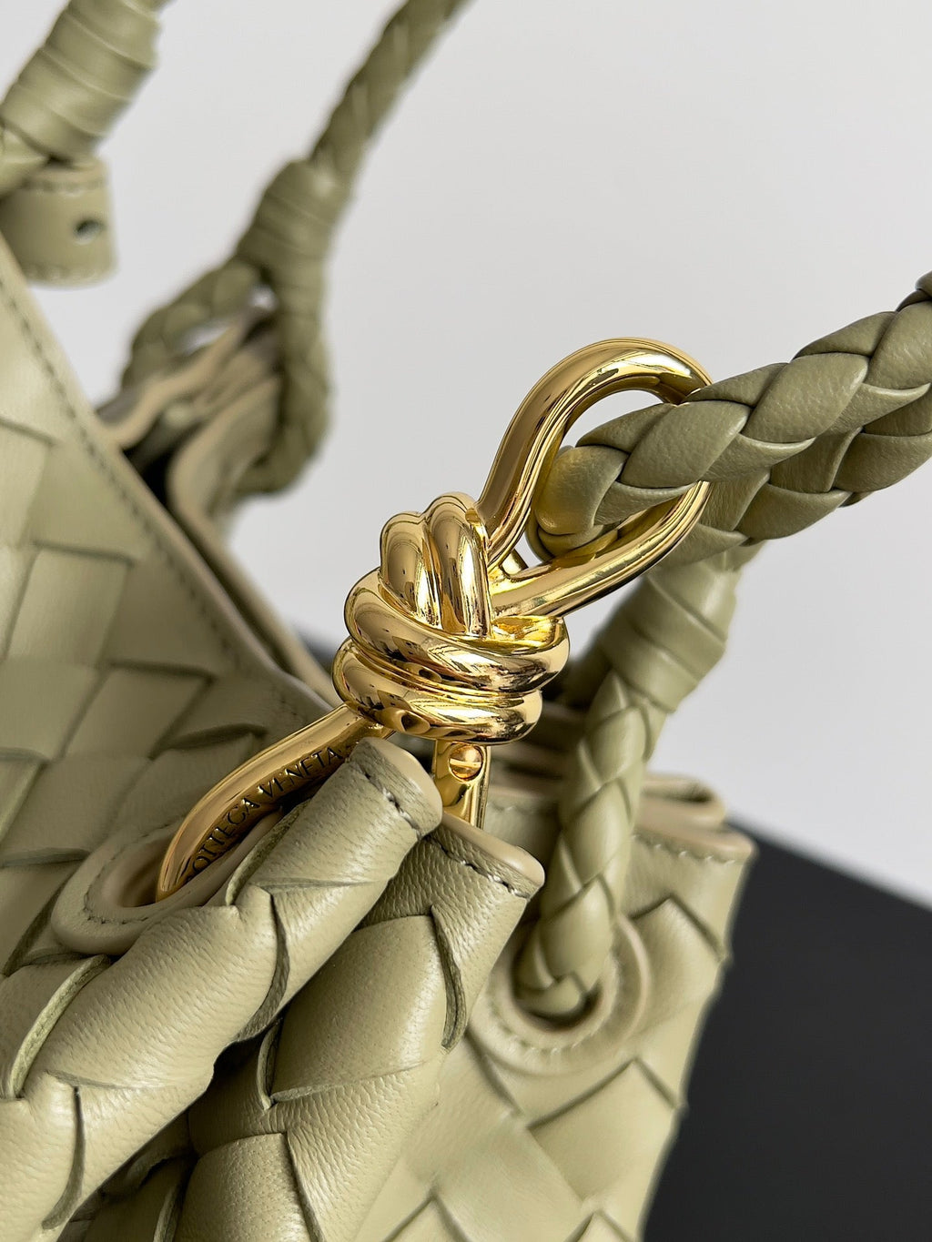 BV Small Parachute 21 Light Olive Lambskin Ghw 