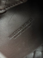 BV Small Parachute 21 Chocolate Lambskin Ghw 