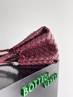 BV Small Parachute 21 Burgund Lammfell Ghw 