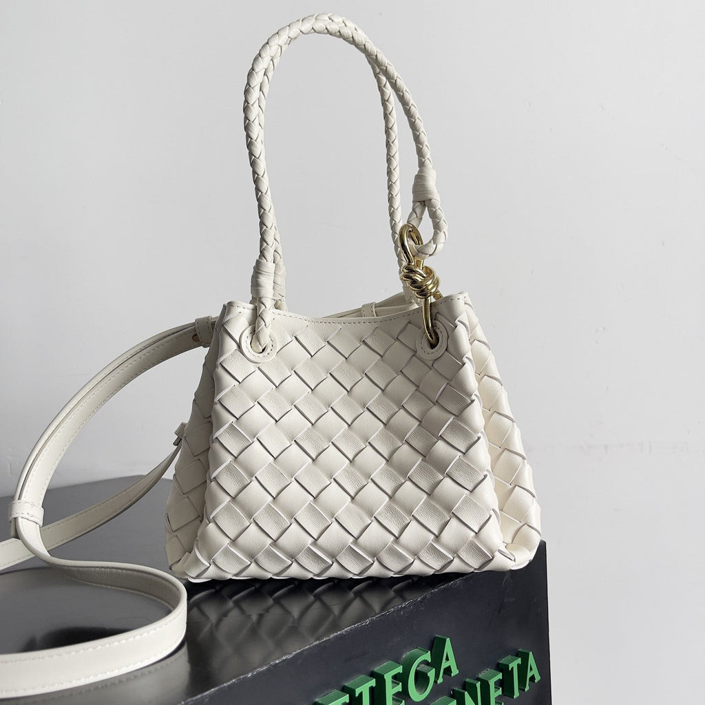 BV Small Parachute 21 Sea Salt Lammfell Ghw 