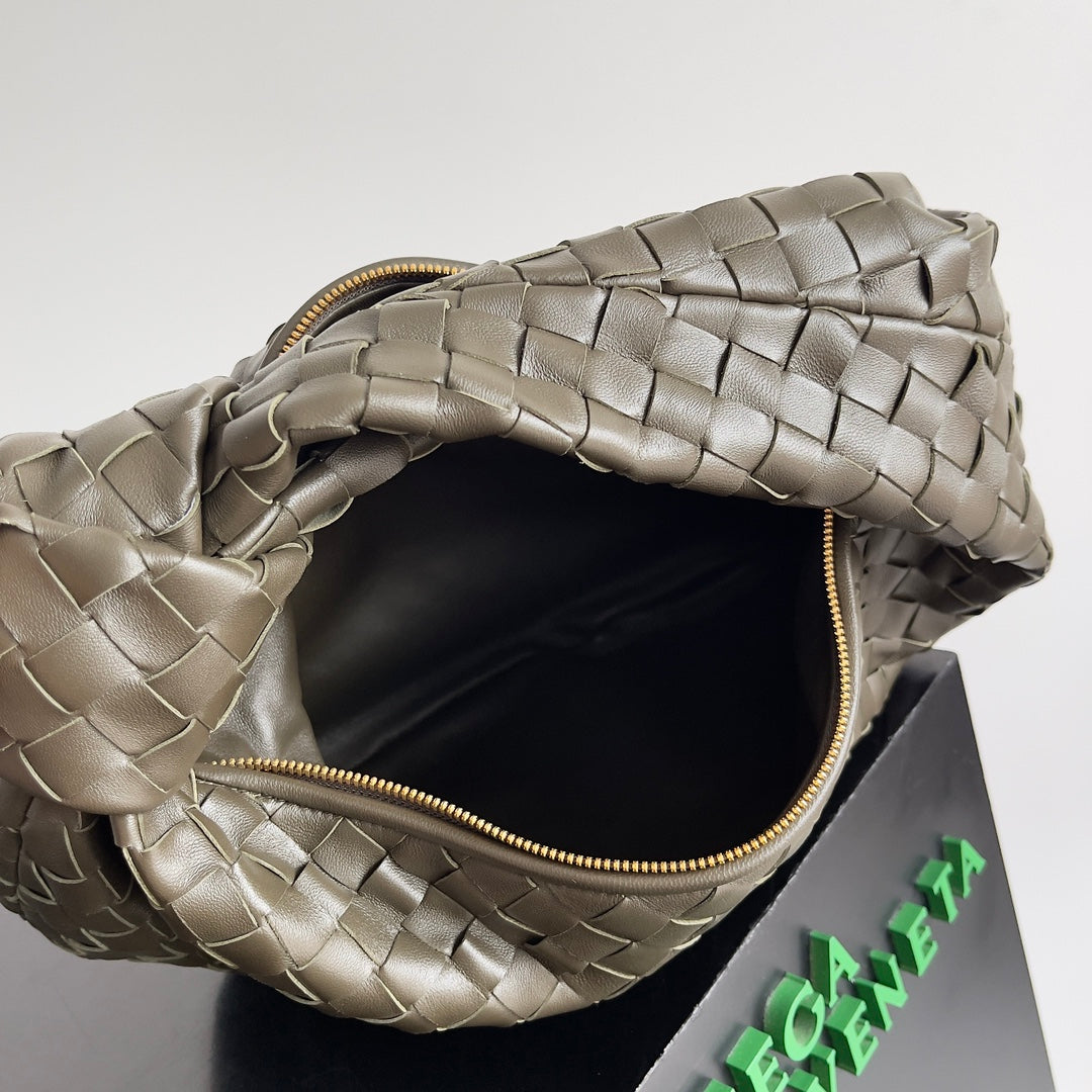 JODIE, KLEINE 36 IN KAKI LAMMFELL