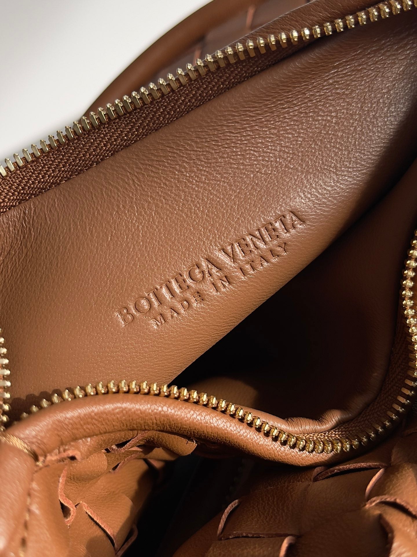 KLEINE GEMELLI 24 IN BRONZEBRAUN LAMMFELL