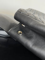 SCHULRUCKSACK 39 AUS SCHWARZEM LAMMLEDER