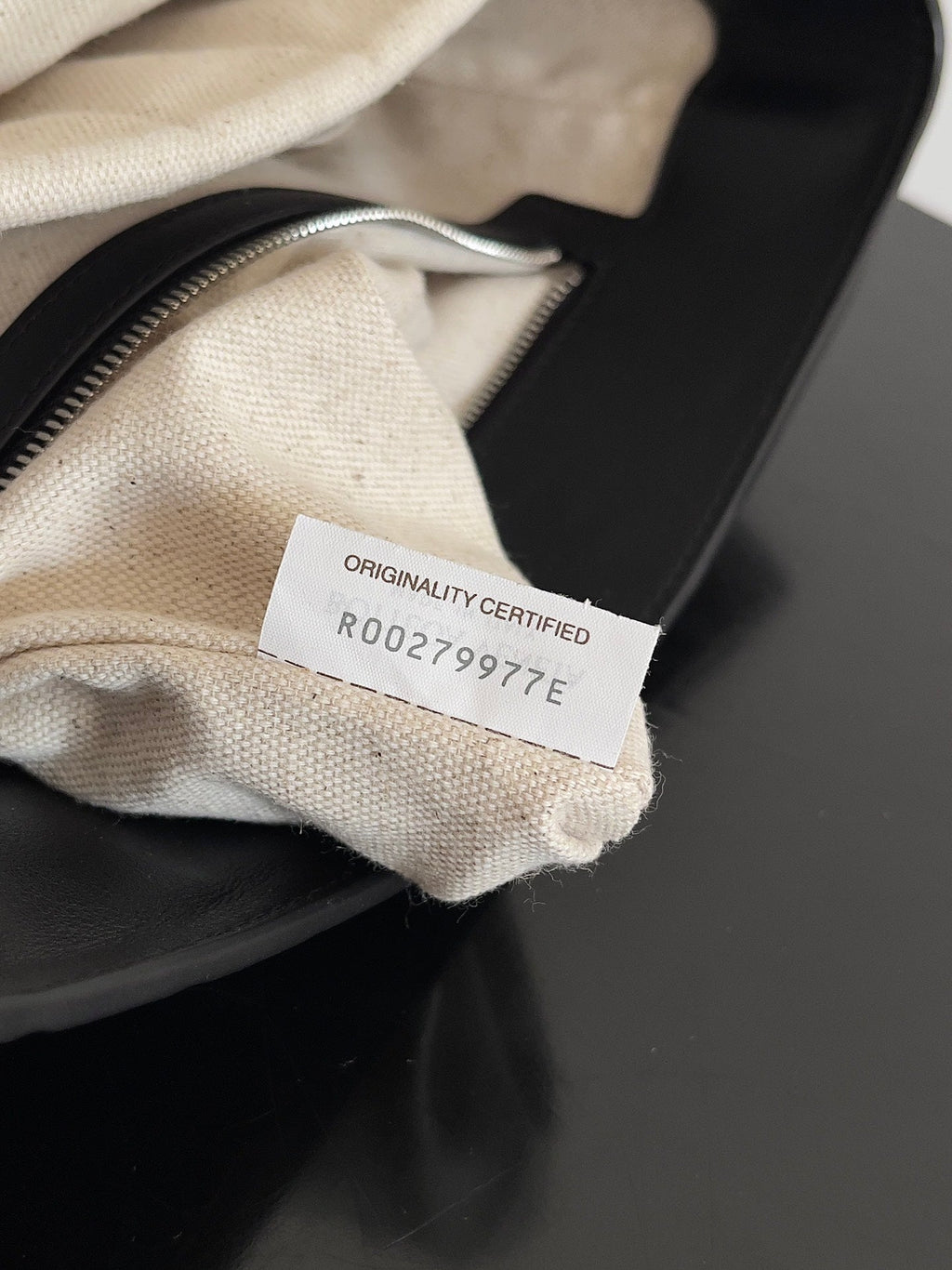 SCHULRUCKSACK 39 AUS SCHWARZEM LAMMLEDER