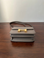 CONSTANCE 18 ETOUPE EPSOM GOLD HARDWARE