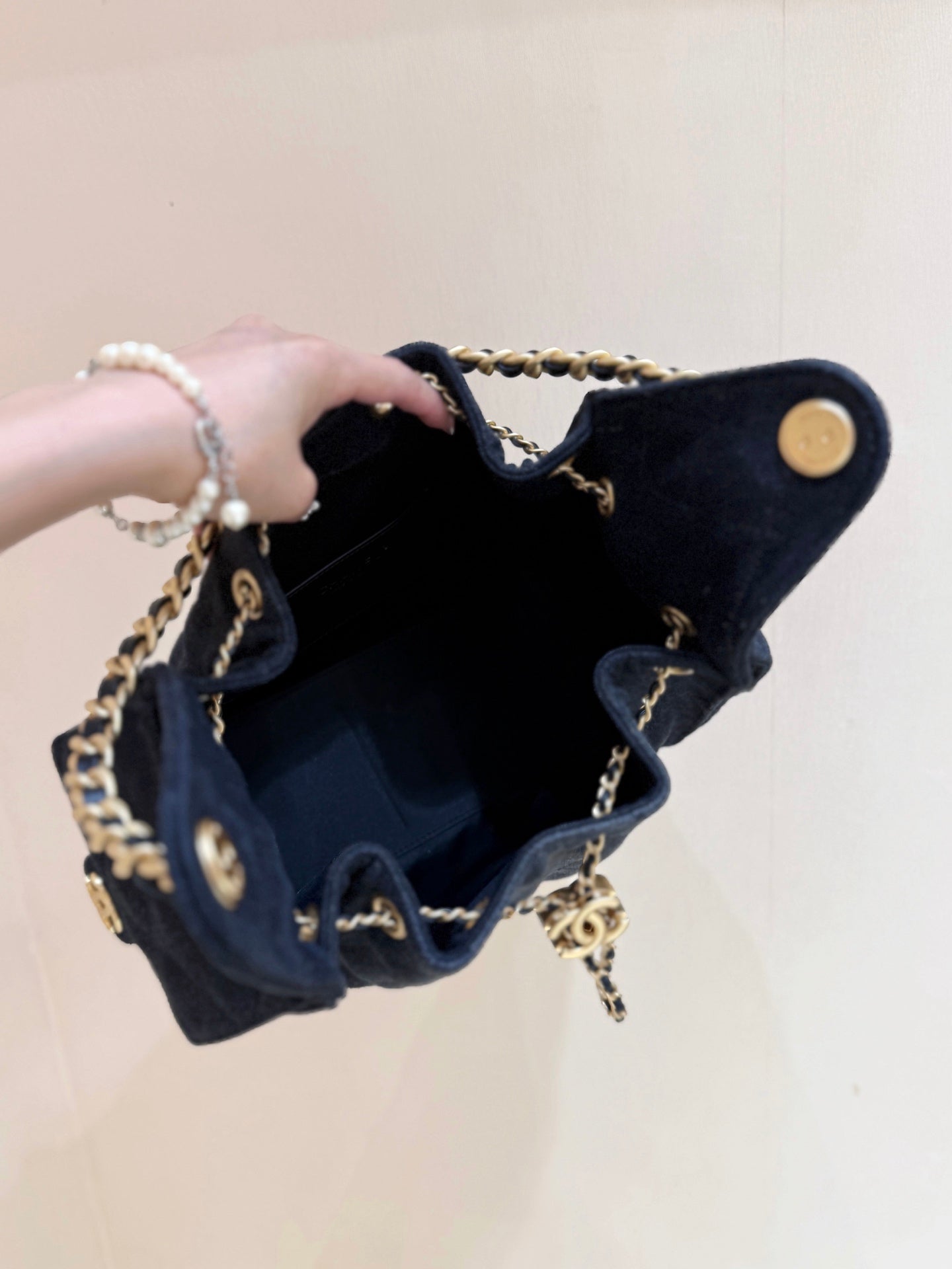 CC 25 HANDBAG 30 IN DARK BLUE DENIM GOLD HARDWARE