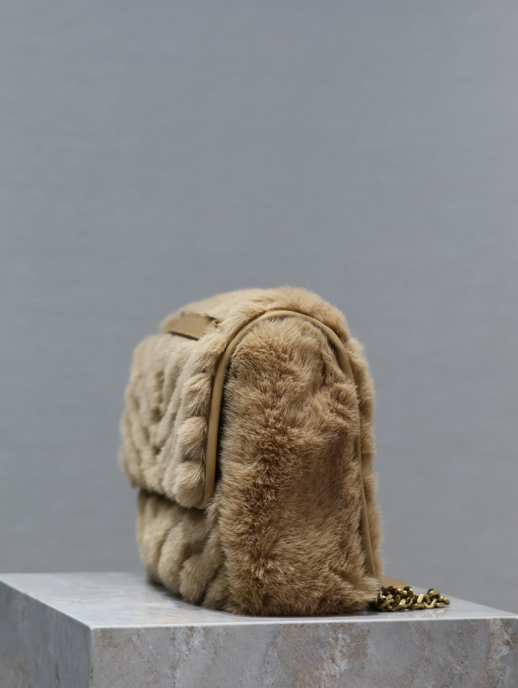 NIKI MEDIUM 28 IN DUNKELBEIGE KANINCHENFELL