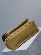 NIKI MEDIUM 28 IN DIJON GELB ELEFANTENMUSTER LAMMFELL