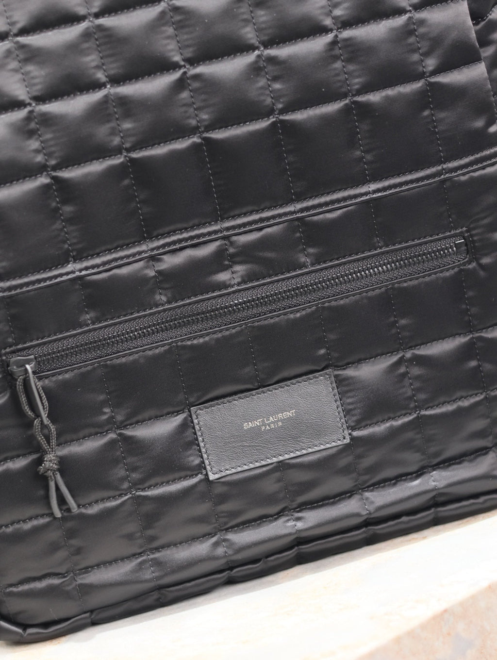 RUCKSACK 37 IN SCHWARZ-KARIERTES NYLON