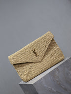 ENVELOPE CLUTCH 29 IN BEIGE RAFFIA
