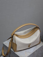 Kameratasche, 28 Zoll, weißes Canvas mit braunem Kalbslederbesatz