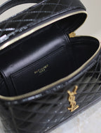 GABY MINI-SCHminktisch 18 Zoll, Schwarz, Hochglanz-Lammleder, Goldene Beschläge