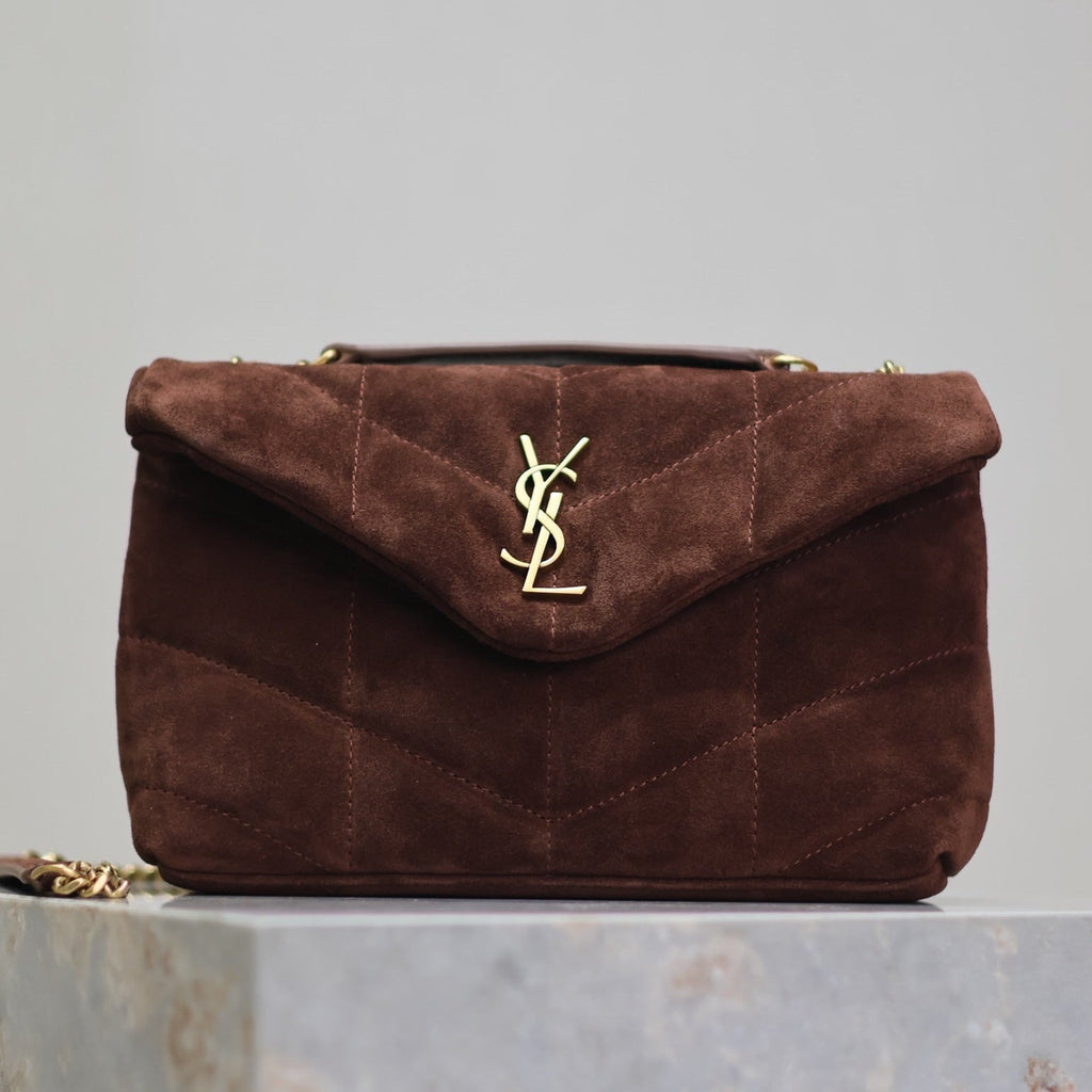 PUFFER TOY 23 IN WALNUSSBRAUNES WILDLEDER GOLDENE BESCHLÄGE