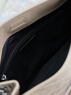 NIKI EINKAUFSTASCHE 33 IN HELLBRAUNEM KNITTERTEM KALBSLEDER