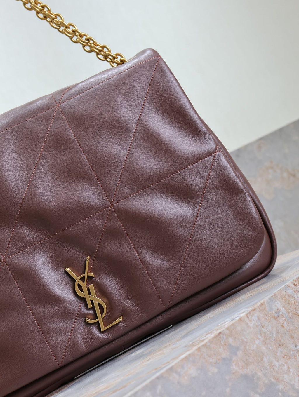 JAMIE 4.3 GROSSE TASCHE 43 IN WEINROT LAMMLEDER GOLDENE BESCHLÄGE