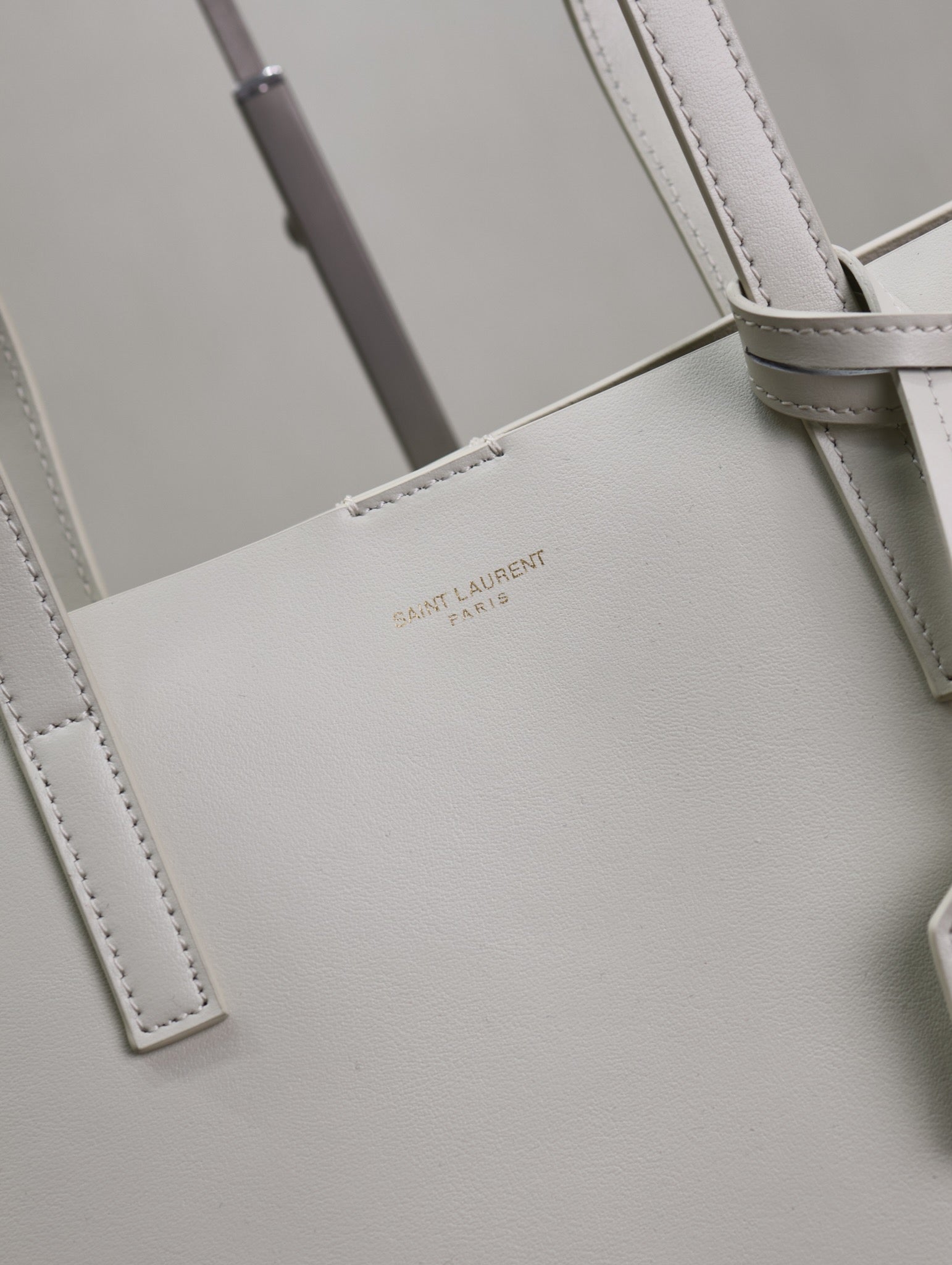 Einkaufstasche 38 Zoll, weißes Kalbsleder