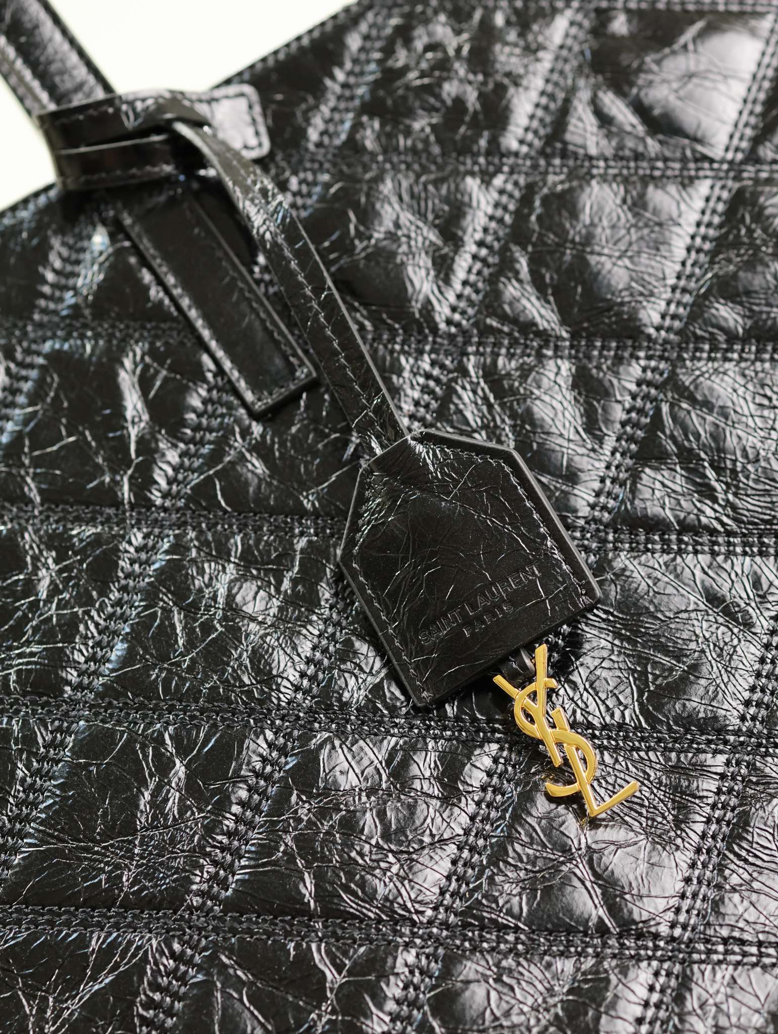 Einkaufstasche 38 Zoll, schwarz, geknittertes Kalbsleder