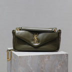 CALYPSO KETTENTASCHE 26 IN ARMY GREEN GLATTES LAMMLEDER