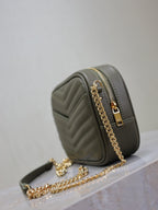 LOU MINI-KAMERATASCHE 18 IN KOMBU-GRÜN GESTEPPTES KALBSLEDER