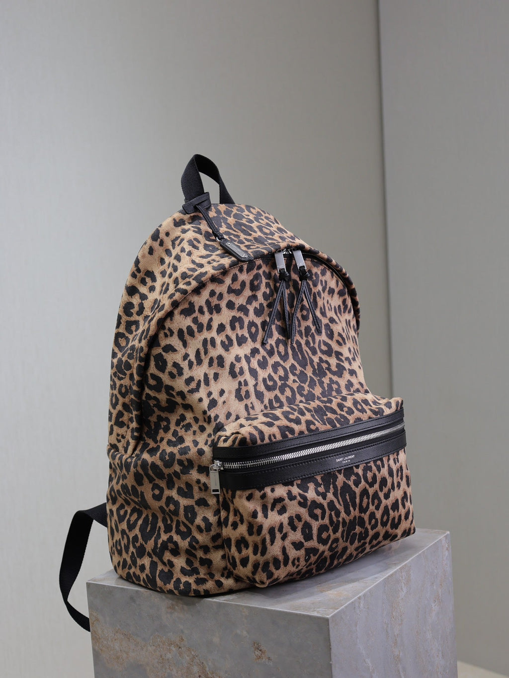 CITY-RUCKSACK 38 IN LEOPARDENMUSTER-SAMT